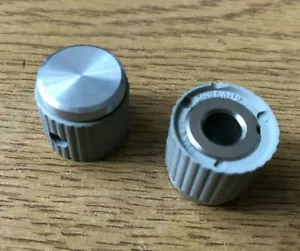 MANOPOLE per mixer/amplificatore/pedale per chitarra o progetto 1/4" di Bulgin 2 PEZZI Z1701 - Foto 1 di 1