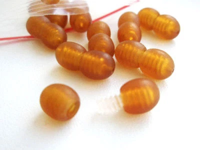 10 JEWELRY PLASTIC SCREW CLASPS - Image 1 of 4