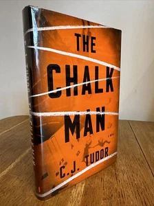 The Chalk Man by C. J. Tudor SIGNED LINED & DOODLED 2018 US 1st/1st HB Crown - Foto 1 di 9