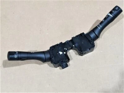 Conjunto de brazo de control multiinterruptor Nissan Versa 2014-2018 combinación 25560-3VA0E Foto 1 de 4