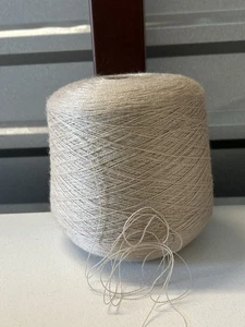 Konenspule Peruanisch #1 WEICHE Lyocell Wolle Baby Alpaka Garn 2 Pfund 2 Unzen 988 gr 6016 - Bild 1 von 4