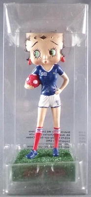 Betty Boop Footballeuse (Equipe de France) - Figurine Résine M6 Interactions Neu - Photo 1/4