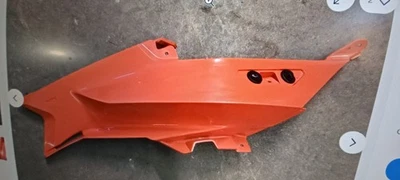 PANEL CAPÓ SKIDOO RENEGADE X RR 517306778 600 850 900 ACE TURBO OEM CAN AM ROJO Foto 1 de 4