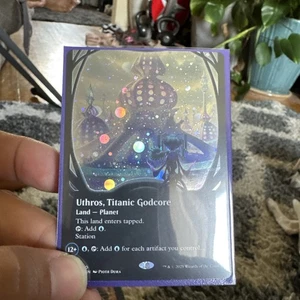 Uthros, Titanic Godcore (Borderless) (Galaxy Foil) - Edge of Eternities (EOE) NM - Bild 1 von 2