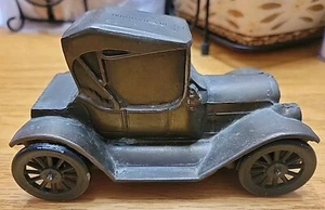 Cast Metal Heavy Hershey National Bank 1915 Collectors Car Bank - Picture 1 of 6