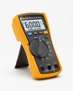 Fluke 110 Plus Essential Multimeter True RMS Multimeter - 772343 - Picture 1 of 2