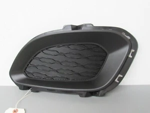 2012-2013-2014-2015 KIA RIO LEFT FOG LIGHT COVER - Picture 1 of 5