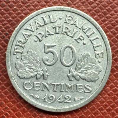 Francia 1942 aluminio 50 céntimos. Estado francés de Vichy. Tipo pesado. KM# 914.1 Foto 1 de 3