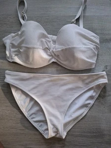 Schicker 2 -teiliger Damen Bikini cremefarbig Gr. 44 von H&M - Bild 1 von 5