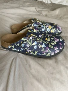 Zuecos Papillio Birkenstocks Boston para mujer florales azules deslizables EU38 US7 usados una vez - Imagen 1 de 7