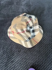 Burberry Nova Check Reversible Unisex Bucket Hat Size S/M - Picture 1 of 6
