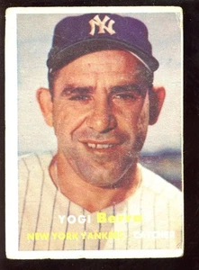 1957 Topps Baseball Card #2 Yogi Berra ALC New York Yankees - Foto 1 di 2