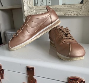 Nike Cortez Trainers for Women Gold for 