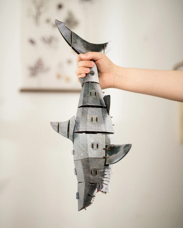 Kit Modelo Papel Makebug B0010 Gran Tiburón Blanco Foto 1 de 4