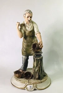 Vintage Capodimonte Porcelain Figurine Of A Gentlemen Metal Worker Coppersmith - Picture 1 of 10