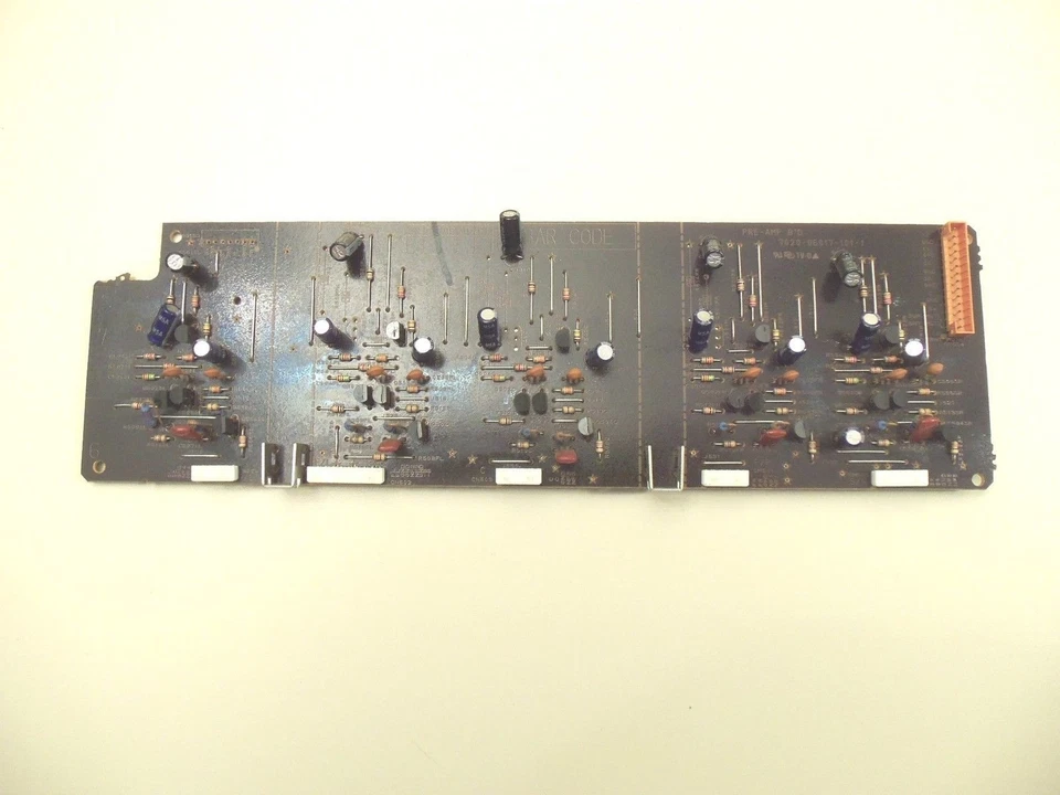 PIEZAS RECEPTOR DENON AVR-681 - placa - preamplificador 7020-06017-101-1 Foto 1 de 1