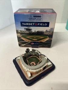 2010 Mini Target Field Ceramic Stadium Replica Minnesota Twins 4”x4” In Box - Picture 1 of 11