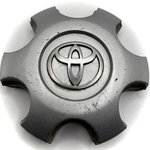 42603-AD060 OEM Toyota Tacoma Silver 5-spoke Wheel Center Cap 2005-2015 Used - Picture 1 of 10