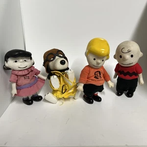 Peanuts Pocket Doll Charlie Brown United Feature Syndicate Hong Kong 1966 Lot - Picture 1 of 5
