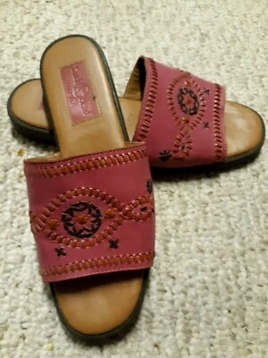 Gorgeous DUCK HEAD Pink Brown LEATHER Women Size 7.5 Slides Sandals BRAZIL - Image 1 of 4