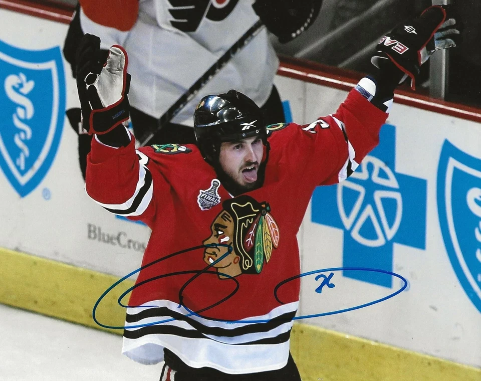 Dave Bolland signed Chicago Blackhawks 8x10 photo autographed Hawks 6 - Image 1 of 1