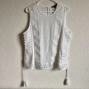 Zac & Rachel White Crochet Trim Large Sleeveless Top BEAUTIFUL! - Picture 1 of 6