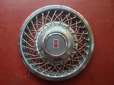Oldsmobile 88 98 Custom Cruiser 1991-1995 tapacubos cubierta de rueda de alambre de 15" 4113 Foto 1 de 4