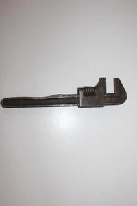 Vintage 9" Pipe Wrench M31 - Picture 1 of 5
