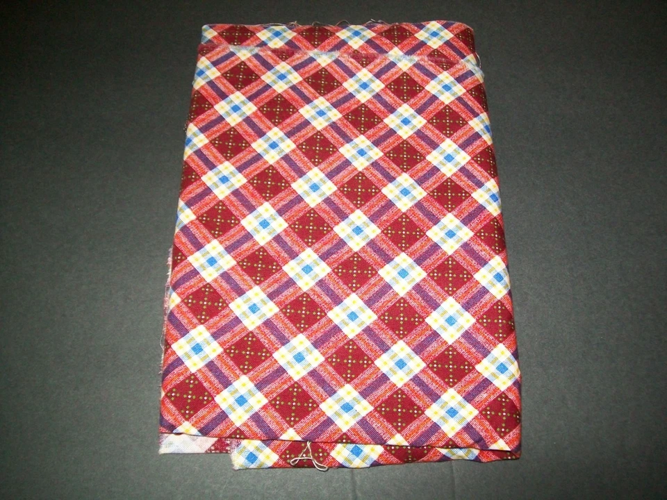Vintage Calico Red Check Fabric Remnant Cotton Sewing Quilting DIY Crafts - Image 1 of 1