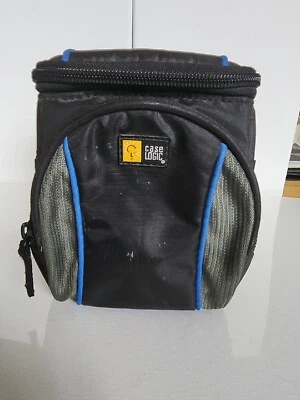 Medium-Sized Case Logic Camera Case Black w/ Blue Interior Many Pockets - Image 1 of 4