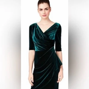 Vestido midi de terciopelo envolvente sintético verde esmeralda Betsey Johnson 22W para mujer - Imagen 1 de 7