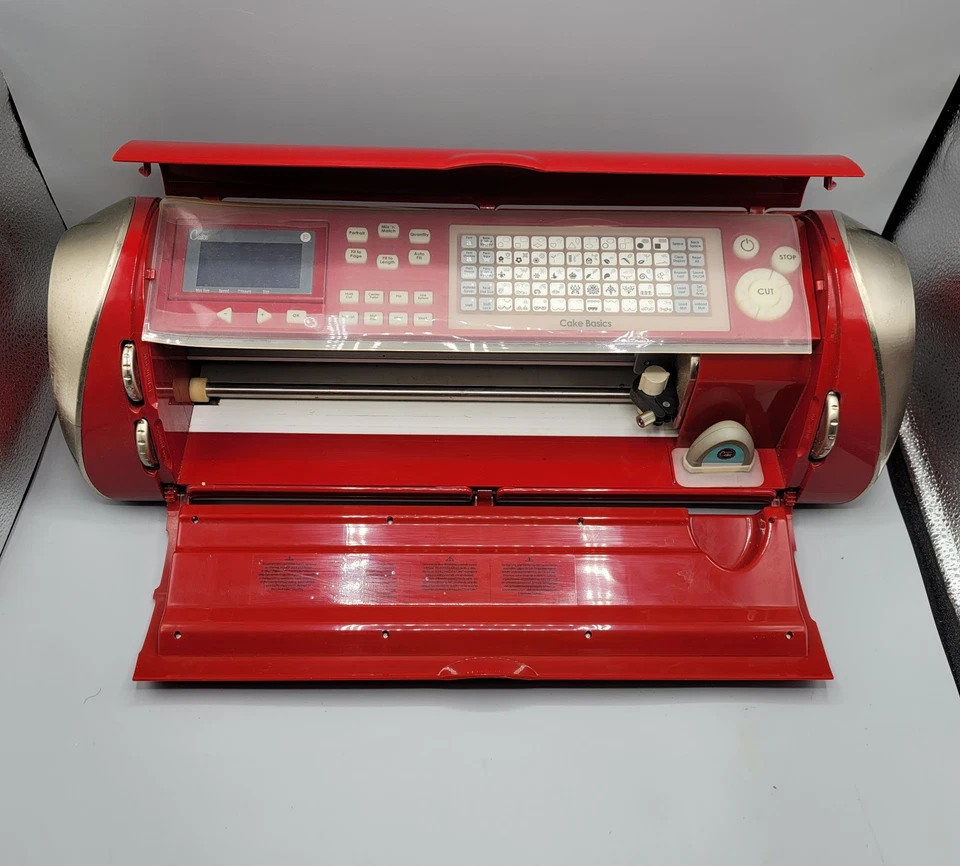 Cricut Cake Personal Electronic Cutting Machine TF - Image 1 of 4