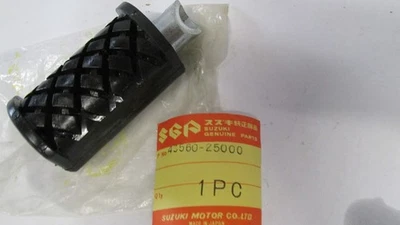 Nuevo de Lote Antiguo Reposapiés Izquierdo Suzuki TS250 TS400 TS125 TS185 43560-25000 Foto 1 de 2