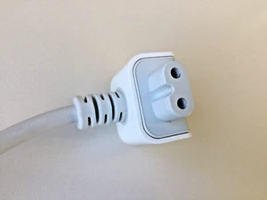 Apple Mac MagSafe Power Cable Charger Plug (for UK Travellers) - Good Condition - Picture 1 of 7