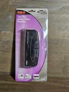 RCA 2-Way Audio/Video Selector Switch Model DT902AV New In Package - Picture 1 of 2