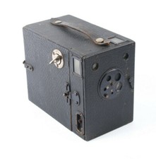 BUTCHER’S MAXIM NO.2 BOX CAMERA with f stops ring. *Rare*