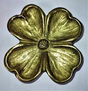 Vintage Brass Dogwood Blossom Dish or Ashtray Hand Casted in North Carolina EUC - Picture 1 of 4