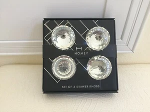 TAHARI HOME 4er Set SCHUBLADENKNÖPFE Ziehen Spiegel Kristallglas Rund Design Neu Box - Bild 1 von 5