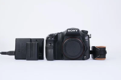 Sony Alpha 77 (ILCA-77M2) MINT! (11,409 shots) Photo Jeschner Kassel - Image 1 of 4