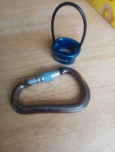 Black Diamond Locking Carabiner 24, 7 kn 0333 Climbing Gear + Belay - Picture 1 of 2