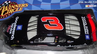 Winners Circle - 1/18 - NASCAR - Earnhardt - Goodwrench Service Plus - #3 - 2002 - Imagem 1 de 2
