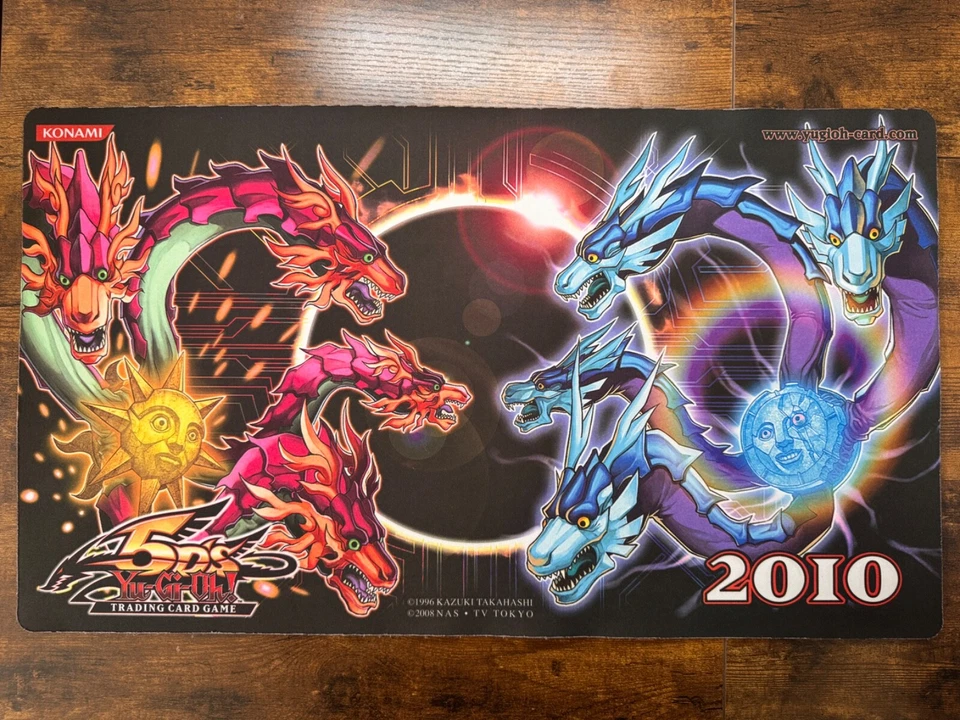 Yugioh playmat SUN & Moon Dragon 2010 Judge Playmat 5ds Edison Vintage - Photo 1/1