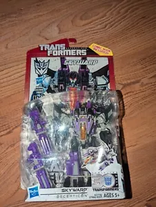 Transformers Skywarp Action Figure Generations Decepticon 30th Thrilling NEW - Picture 1 of 2