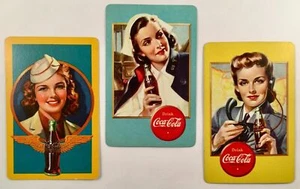 Tres tarjetas de juego de Coca Cola de colección diferentes de la década de 1940 de la Segunda Guerra Mundial GRP-0122 - Imagen 1 de 5