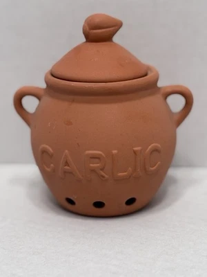 Tarro de almacenamiento ventilado de ajo de terracota cocina rústica de granja 5” Foto 1 de 4