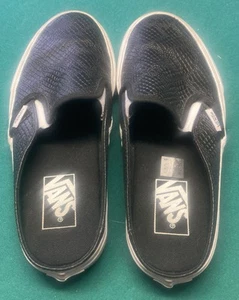 Vans Slip On Shoes w/ No Back Size 6 Men 7.5 Women Color Black Great condition! - Picture 1 of 5