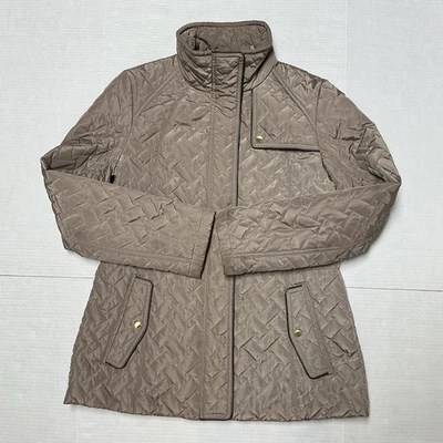 Abrigo acolchado para mujer Cole Haan Signature color tostado talla M en excelente estado Foto 1 de 4