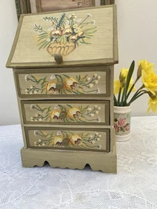 Large Jewellery Keepsake Treasure Box Storage Cabinet Tole Hand Painted Wood - Picture 1 of 11