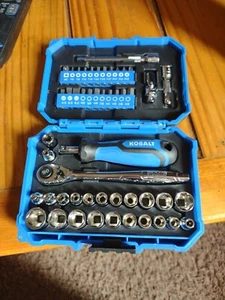 kobalt 1/4 socket set 50 Pcs SAE And Metric Pro 90 Ratchet And Bits 🆕 - Picture 1 of 3