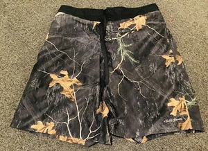 FIELD & STREAM Mens Size XL Camo Board Shorts Swim REALTREE EXTRA COLORS - Picture 1 of 6